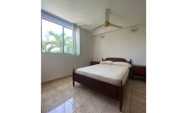 CASA DE VENTA EN CONJUNTO HABITACIONAL TONSUPA AN