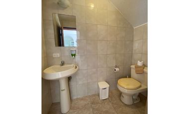 CASA DE VENTA EN CONJUNTO HABITACIONAL TONSUPA AN