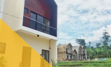 Rumah Villa asri sejuk Hamparan kebun teh dkt PUNCAK BOGOR DI cugenang