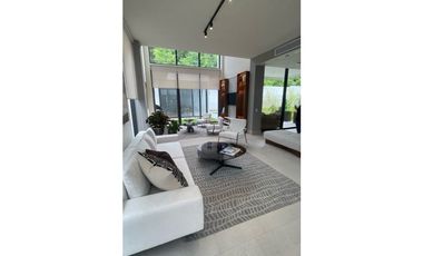 EXPLORA CASAS UNIFAMILIARES