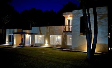 Casa - Barrio Costa Esmeralda