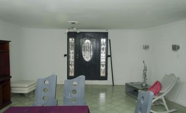 Casa con Apartamento en Alcazares, Santa Marta