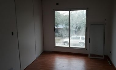 DUPLEX  3 AMB. A ESTRENAR. GARAGE. PATIO - ECHEVERRIA 1267 -VILLA SARMIENTO