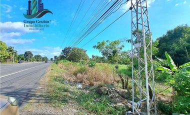 VENDO LOTE DE 3452M2 FRENTE INTERAMERICANA 149M2 BUGABA
