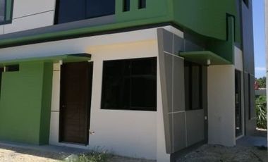 READY FOR OCCUPANCY 3- bedroom duplex house and lot for sale in Eastland Liloan Cebu