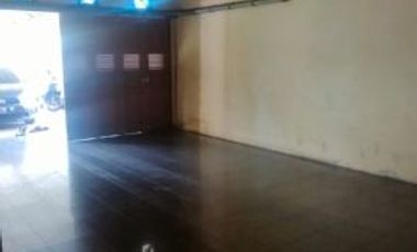 di jual cepat rumah second kondisi terawat di jl cemara gading soekarno hatta