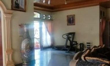 di jual cepat rumah second kondisi terawat di jl cemara gading soekarno hatta