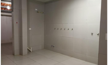 Local comercial en Av. Samule Lewis  (ID 11968)