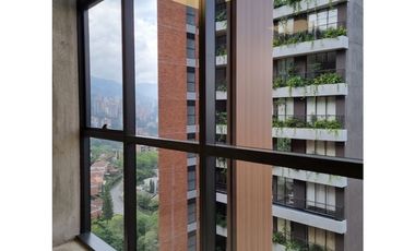 Venta de Oficina en la via Las Palmas