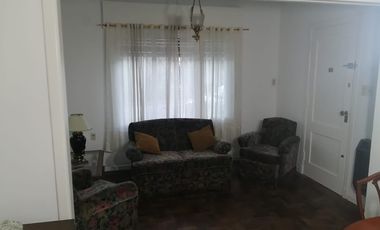 Chalet en venta en Bernal Centro