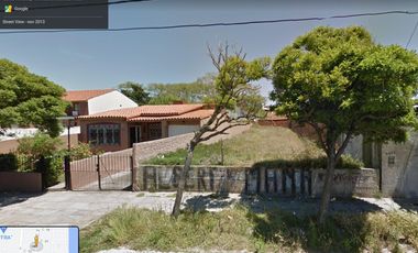 EXCELENTE LOTE TERRENO DE 10 DE FRENTE X 40 DE FONDO CON MUY BUENA UBICACION ENTORNO Y CALLE ASFALTADA