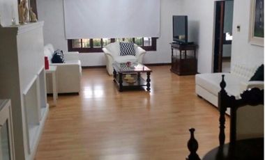 CHALET 5 AMBIENTES EN QUILMES CENTRO