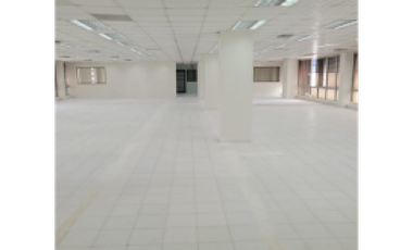 !!!Se Alquila Oficina de 700 Mtrs en Bella Vista¡¡¡