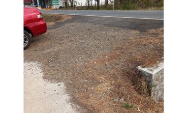 Venta: Lote a pasos de la Interamericana en Jagüito Aguadulce