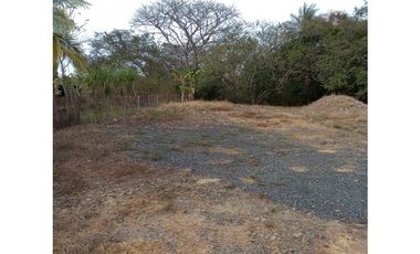 Venta: Lote a pasos de la Interamericana en Jagüito Aguadulce