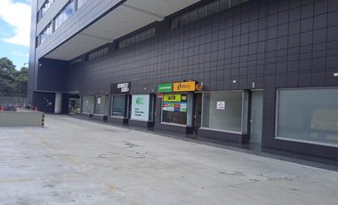 local en venta en modelia. Cod V9385020