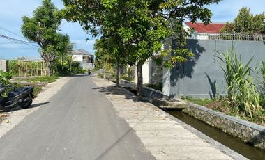 Strategic land for sale on the side of the Jempong Mataram road near State Islamic University Lombok