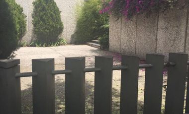 CASA EN LOMAS DE CHAPULTEPEC