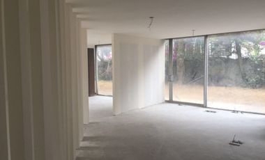 CASA EN LOMAS DE CHAPULTEPEC