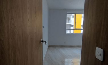 apartamento en arriendo en los guayacanes. Cod A111562