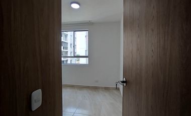 apartamento en arriendo en los guayacanes. Cod A111562
