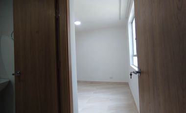 apartamento en arriendo en los guayacanes. Cod A111562