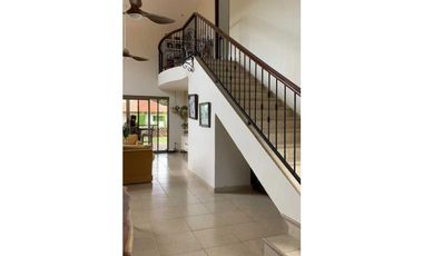 VENTA CASA ALTO BOQUETE