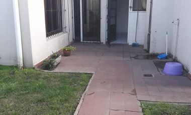 SE VENDE CASA 3 AMBIENTES ZONA PLAYA