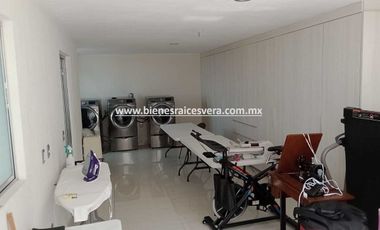 CASA EN VENTA EN SAN JUAN DEL RIO EN LOMAS DE SAN JUAN MIRNA