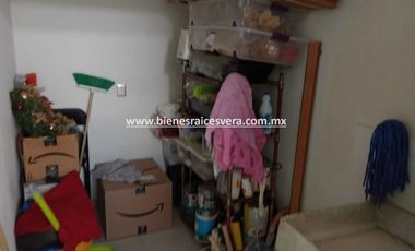 CASA EN VENTA EN SAN JUAN DEL RIO EN LOMAS DE SAN JUAN MIRNA