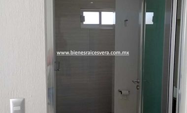CASA EN VENTA EN SAN JUAN DEL RIO EN LOMAS DE SAN JUAN MIRNA