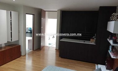 CASA EN VENTA EN SAN JUAN DEL RIO EN LOMAS DE SAN JUAN MIRNA