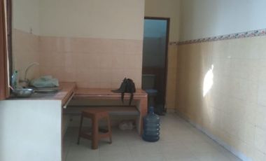 DISEWAKAN RUMAH HOOK FREE FURNISHED DI JALAN PALAGAN