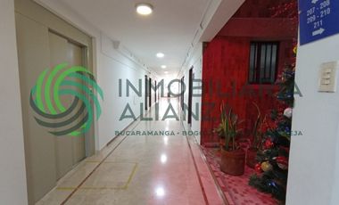 oficina en arriendo en cabecera del llano. Cod A15531