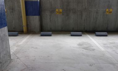 apartamento en arriendo en conjunto residencial fortezza iv piso 14. Cod A14077