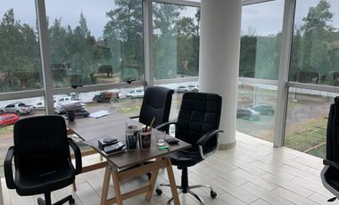 Venta de oficina en Amaneceres Office en Canning