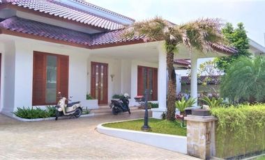 Dijual! Town House di Pejaten – 5 Bedroom & Un Furnished By Sava Jakarta HSE-A0639
