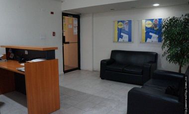 Venta: Oficina en Calle 74 de San Francisco