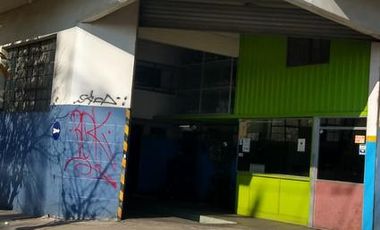 Local - Isidro Casanova(centro) IDEAL PARA COMIDA RAPIDA O CAFETERIA