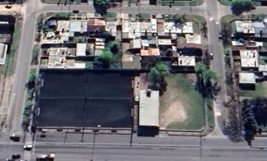 VENTA MEDIA MANZANA SOBRE LURO