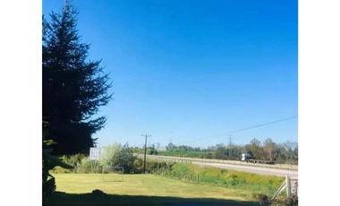 Hermosa Parcela con Casa - Restaurant con ubicación privilegiada.