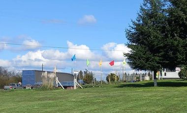 Hermosa Parcela con Casa - Restaurant con ubicación privilegiada.