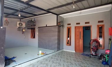 rumah disewakan kontrak dekat summarecon stasiun bekasi