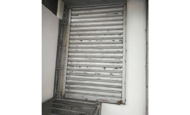 Alquiler de Local Comercial en Betania 108 mts Incluye Agua