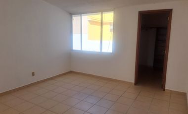 CASA EN RENTA EN LOMAS 1ra SECC SLP