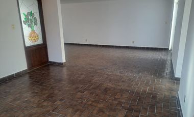 CASA EN RENTA EN LOMAS 1ra SECC SLP
