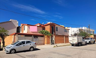 CASA EN RENTA EN LOMAS 1ra SECC SLP