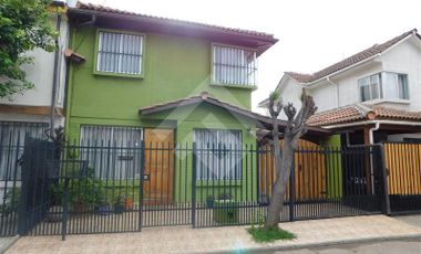 Casa en Venta en La Travesia / Serrano
