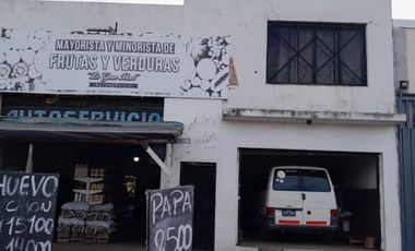 SE VENDE LOCAL  SOBRE AVENIDA MAS GALPON DE 360 M2  EN GUERNICA