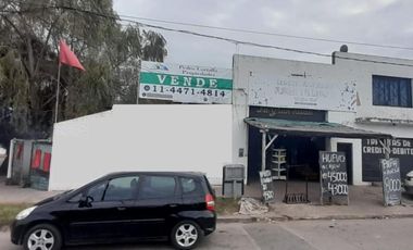 SE VENDE LOCAL  SOBRE AVENIDA MAS GALPON DE 360 M2  EN GUERNICA